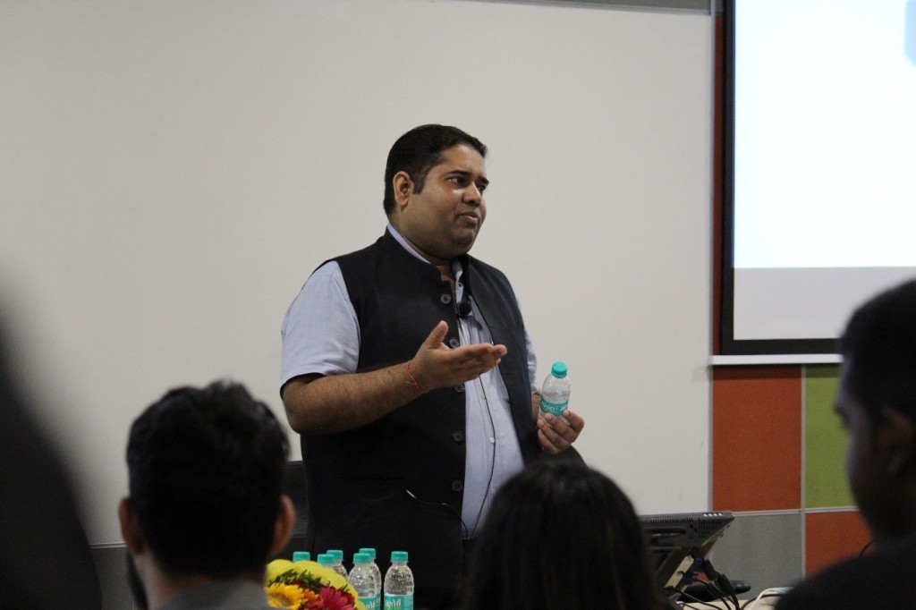 Mr. Deepak Pandey from Schneider Electric addresses the PGDM Students at Great Lakes Institute of Management, Gurgaon, on how to make it big in the Sales domain.